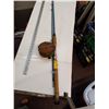 Image 1 : FLYROD AND REEL