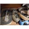 Image 2 : FLAT OF MISC STRAPS HD NOT COMPLETE