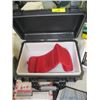 Image 2 : HARD SHELL CARRY CASE