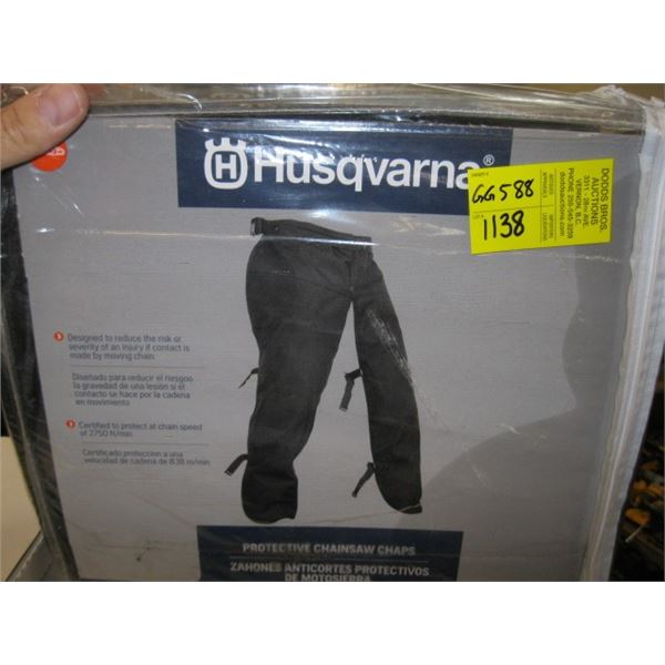 NEW PAIR OF HUSQVARNA PROTECTIVE CHAIN SAW CHAPS