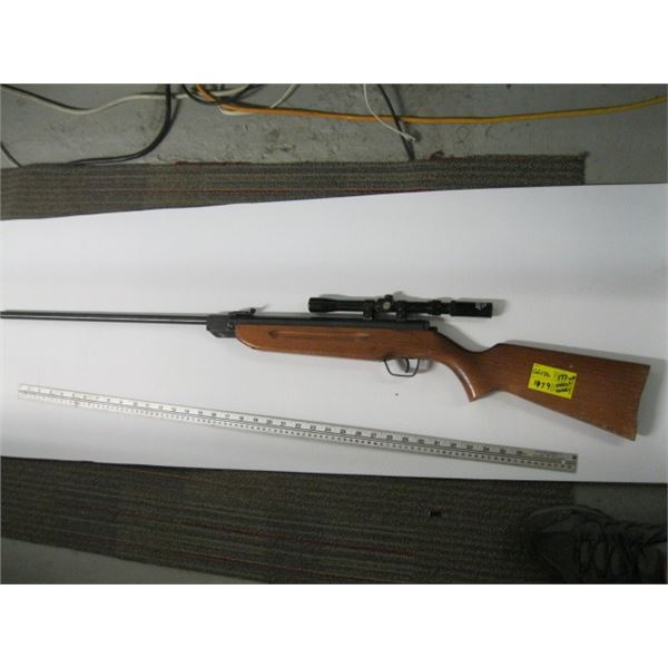 PELLET RIFLE 1.77 CAL WITH BUSHNELL SPORT VIEW 3.7X20 MM NEEDS WORK