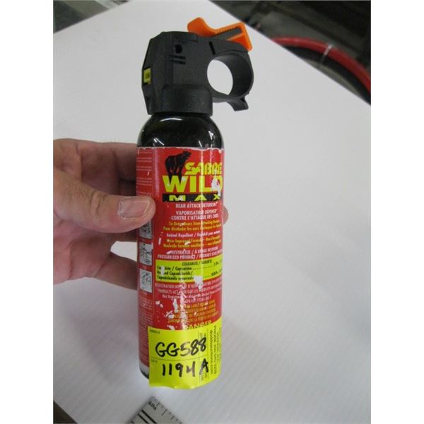 SABREWILD MAX BEAR SPRAY, EXP. 09/2022