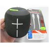 Image 2 : ULTIMATE EARS BLUE TOOTH SPEAKER WITH NEW CHARGE AND SYNC CABLE