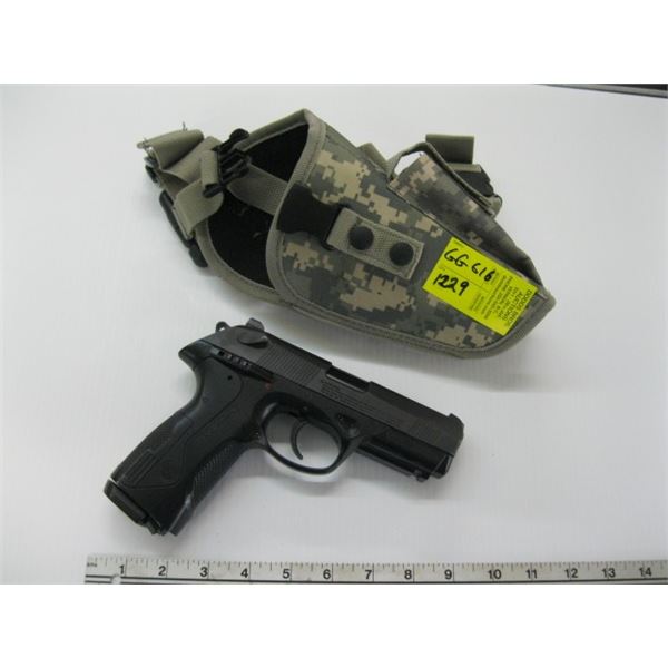 BERETTA PX4 STORM CAL 1.77/4.5 MM PELLET GUN WITH LEG HOLSTER