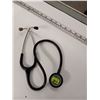 Image 1 : LITTMANN QUALITY STETHOSCOPE