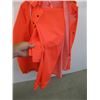 Image 2 : PAIR OF ORANGE RAIN GEAR W/PANTS