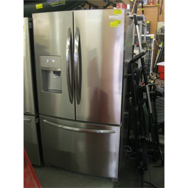 FRIDGIDAIRE GALLERY 36 X70  STAINLESS STEEL FRIDGE