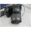 Image 4 : BAUER TRIPOD W/FUJI FILM FINE PICS S8200 CAMERA & MANUAL