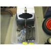 Image 2 : PLASTIC FLAT OF 6X9 SPEAKERS, 2004-2008 FORD RADIO STOCK & MISC.