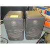 Image 1 : 2 SHARP 2 WAY SPEAKERS