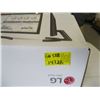 Image 4 : 32" LG MONITOR IN BOX