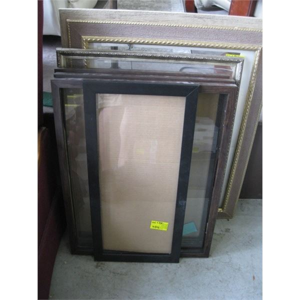 GLASS PICTURE FRAMES