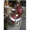 Image 3 : COKEN ANTIQUE BARBERSHOP CHAIR