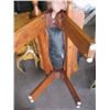 Image 2 : LEATHER & WOOD OTTOMAN