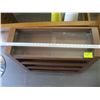 Image 2 : SMALL SHELF UNIT WITH GLASS TOP