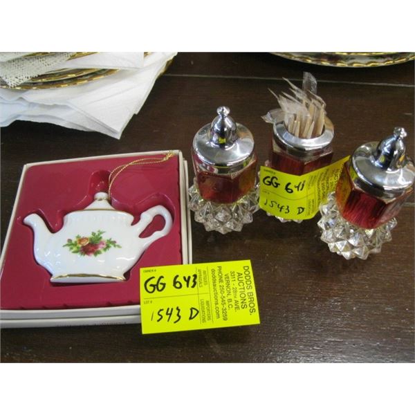 ROYAL ALBERT "OLD COUNTRY ROSE" TEAPOT HANGING ORNAMENT & SALT & PEPPER SHAKERS, MATCHING TOOTHPICK 