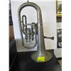 Image 2 : VINTAGE TRUMPET