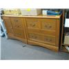 Image 1 : 2 OFFICE CABINETS