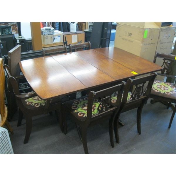 ANTIQUE TABLE WITH 6 CHAIRS & 3 LEAVES