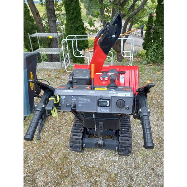 HONDA HSS1332A SNOW BLOWER ON TRACKS