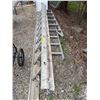 Image 1 : 1 EXTENSION LADDER & 1 STEP LADDER