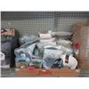 Image 1 : Box Lot of Assorted Amazon Overstock Goods