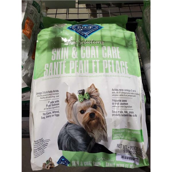 Blue Buffalo Skin & Coat Care Salmon Dog Kibble  22Lbs