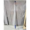 Image 1 : Topsi Clean Pro-Spec 13' Telescoping Standard Screw in Handle