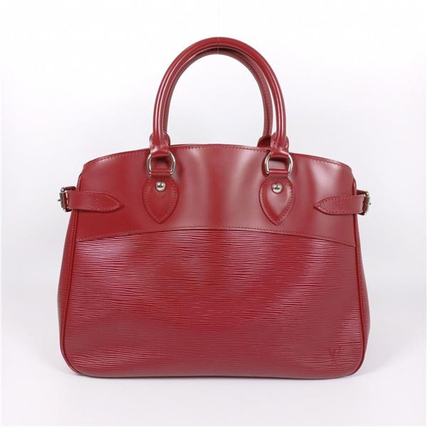 Louis Vuitton Red Epi Leather Passy GM Shoulder Bag