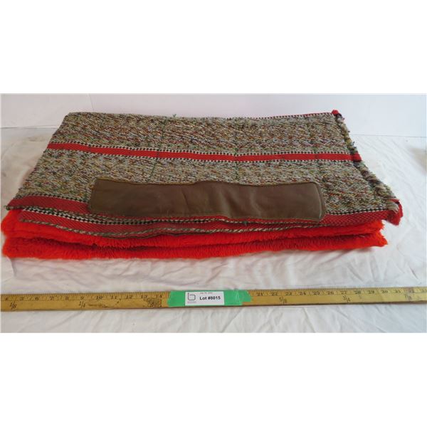 Red 28x28" saddle pad, Multicolor 28x30" saddle pad