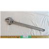 Image 1 : 24" Crescent Wrench