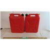 Image 1 : *(2) 5 Gallon Jerry cans