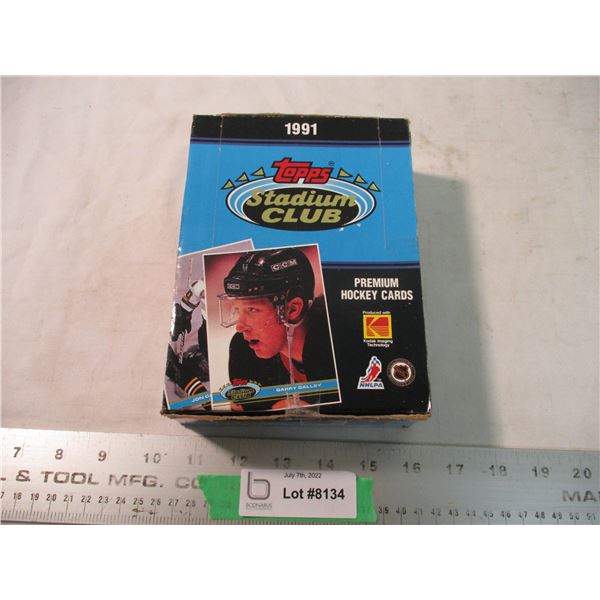 1991 Topps Stadium Club hockey cards box sealed