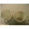 Image 2 : Anchor hocking milk glass mugs