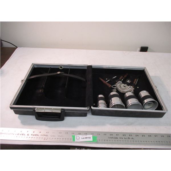 Vintage portable liquor case