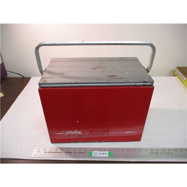 The alaskan picnic cooler