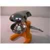 Image 3 : Chrome and cast iron juicer