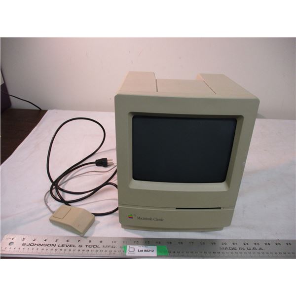 Macintosh classic (working) Apple computer