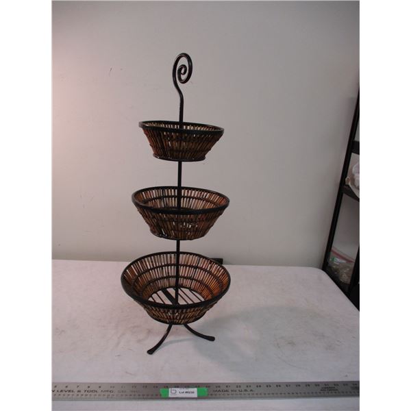 3-tiered fruit basket