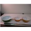 Image 1 : Mixed pyrex bowls (3)