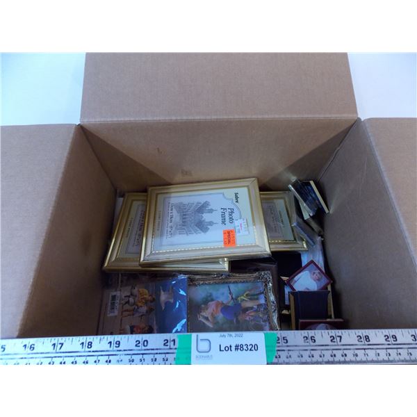 (18) picture frames assorted sizes