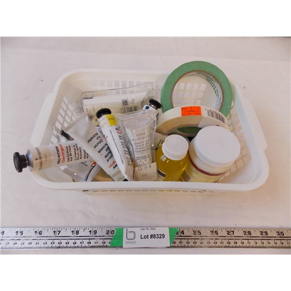 Plastic container of of oil colors,linseed oil and tape