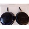 Image 4 : (1) roaster and (2) frying pans, all appear to be brand new