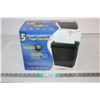 Image 1 : 5 Sheet Confetti-cut paper shredder (new)