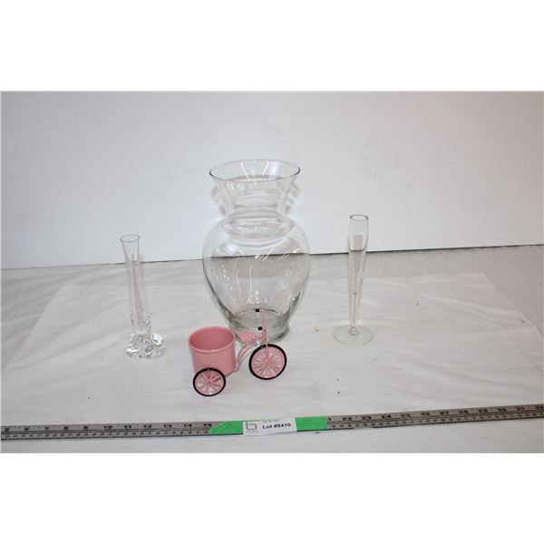 Glass vases,bike candle holder