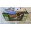 Image 1 : Big box of assorted bedding, sheets