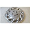 Image 3 : outdoor rug and 17 inch hub cap