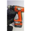 Image 2 : Black and Decker Drill with Case and Extra Battery