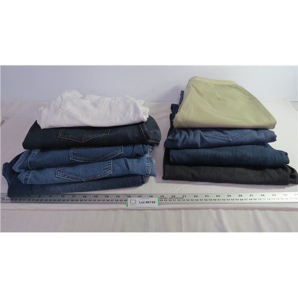 (5) pants/capris-size 16/18, (2) pants-size 25, 28, 8, 10