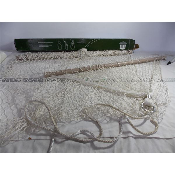 Deluxe folding hammock